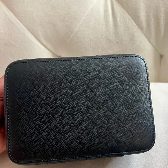 Chanel Caviar Vanity Jewelry case - Picture 6 of 11